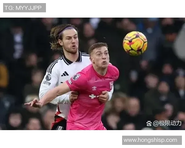 冲突升级!曼联与教练发生激烈争执